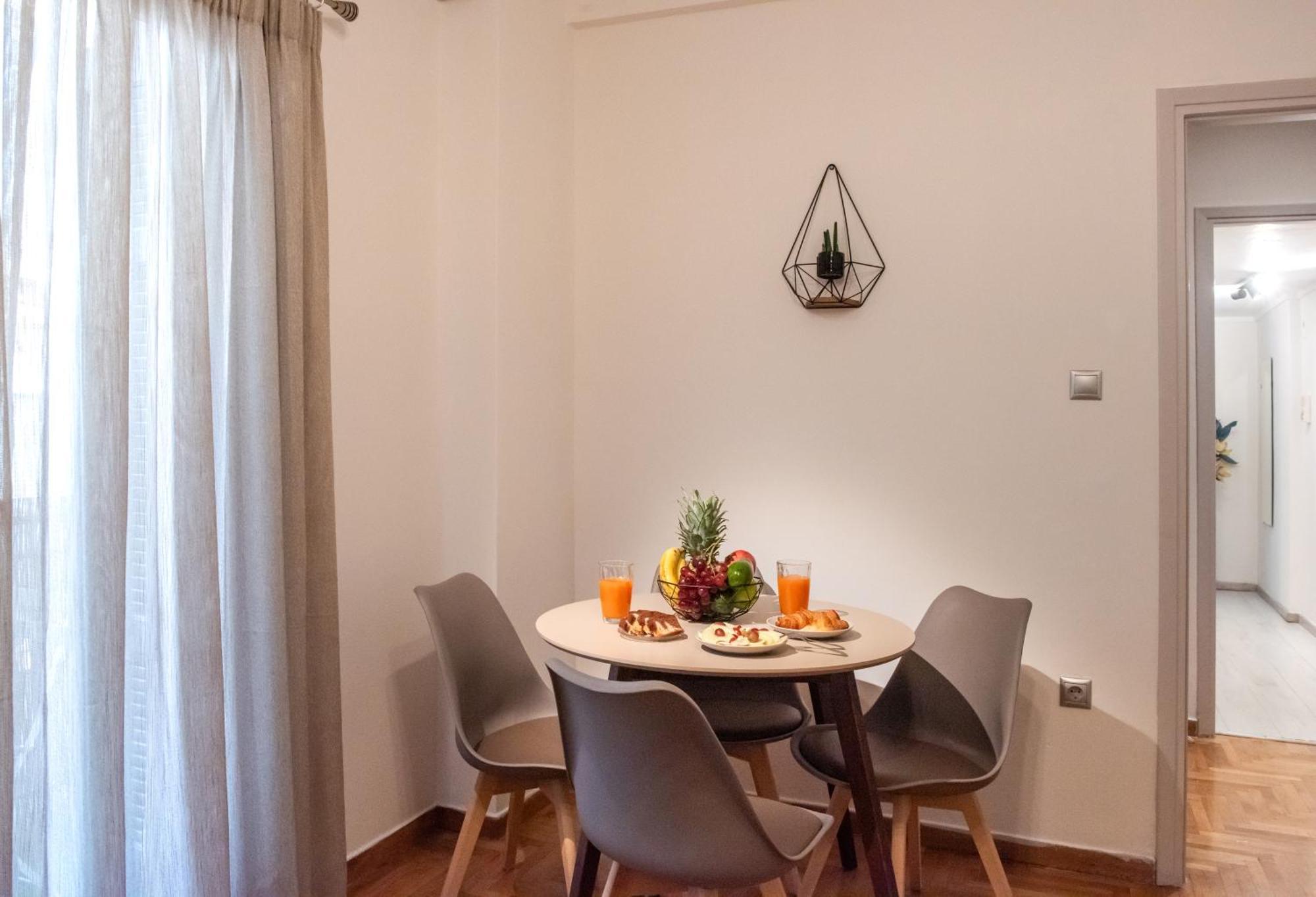 Relax Apartment Under Acropolis Atina Dış mekan fotoğraf