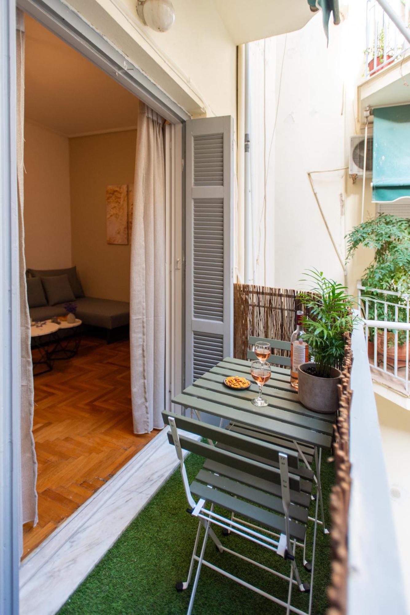Relax Apartment Under Acropolis Atina Dış mekan fotoğraf
